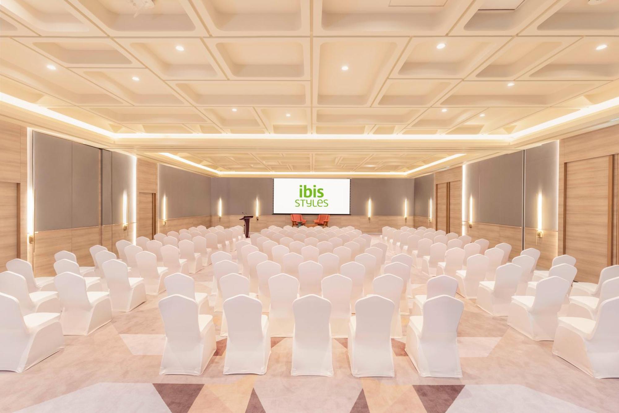 Ibis Styles Mysuru Hotel Kültér fotó